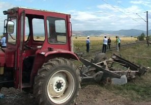 accident_tractor_tren_covasna