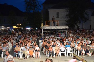 Sarbatoarea Muzicii la Alba Iulia concert Monica Anghel17