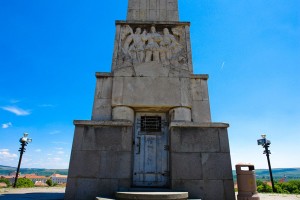 obeliscul-din-alba-iulia