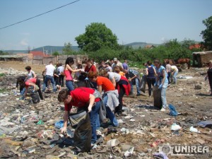 Actiune de ecologizare Cartierul Lumea Noua08