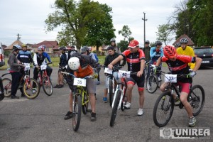 Mamutul bicicleta si busola066