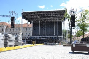 Scena Alba Fest04