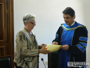 Luisa Valmarin dr honoris causa UAB09