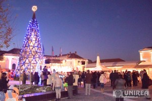 concert de colinde in Piata Cetatii01