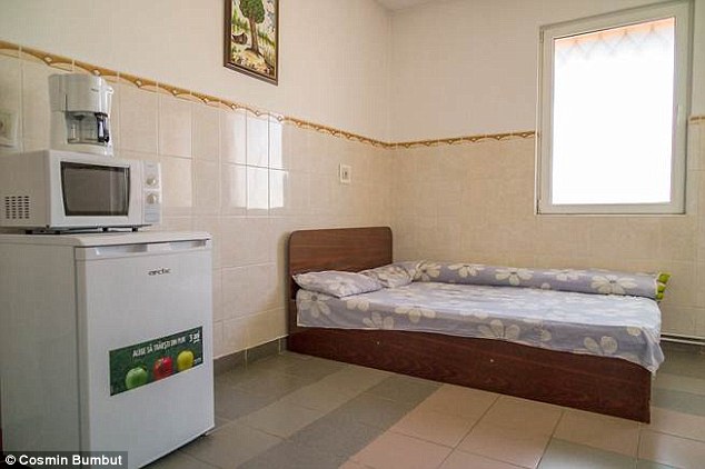 Penitenciarul Gherla_camera pentru vizite conjugale_Cosmin Bumbut