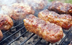 mici_pe_gratar-bzi-ro